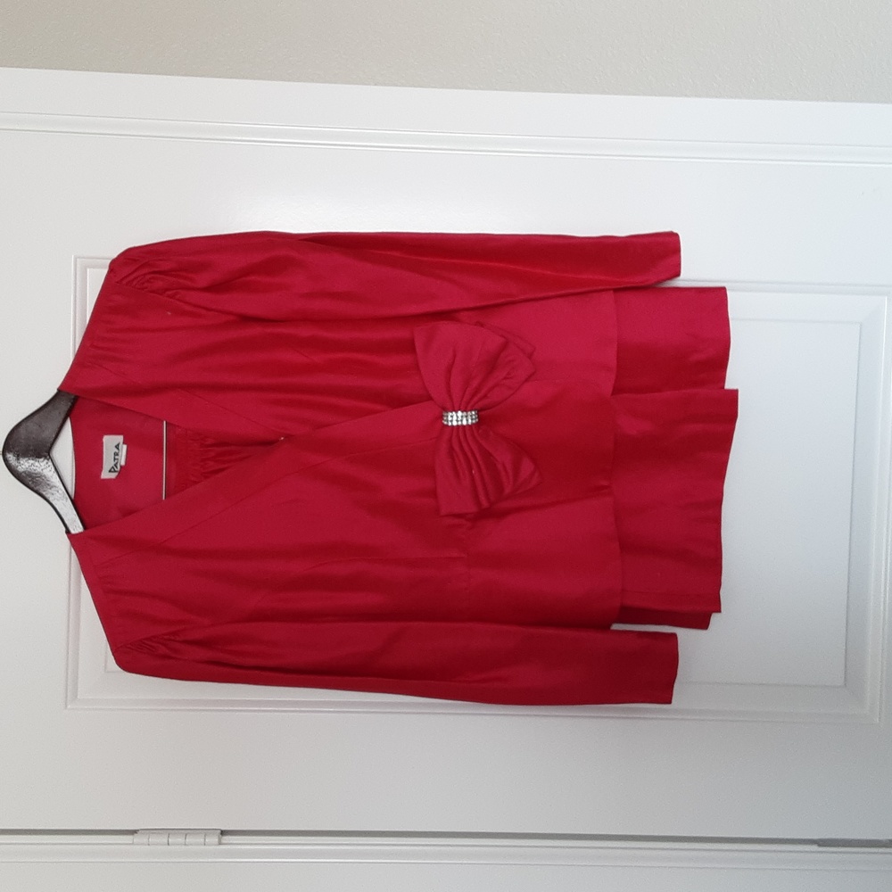 Patra Linings 100% Polyester - 67% Rayon 33% Acetate size 12 Wine color